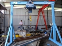 Cổng trục dầm đơn